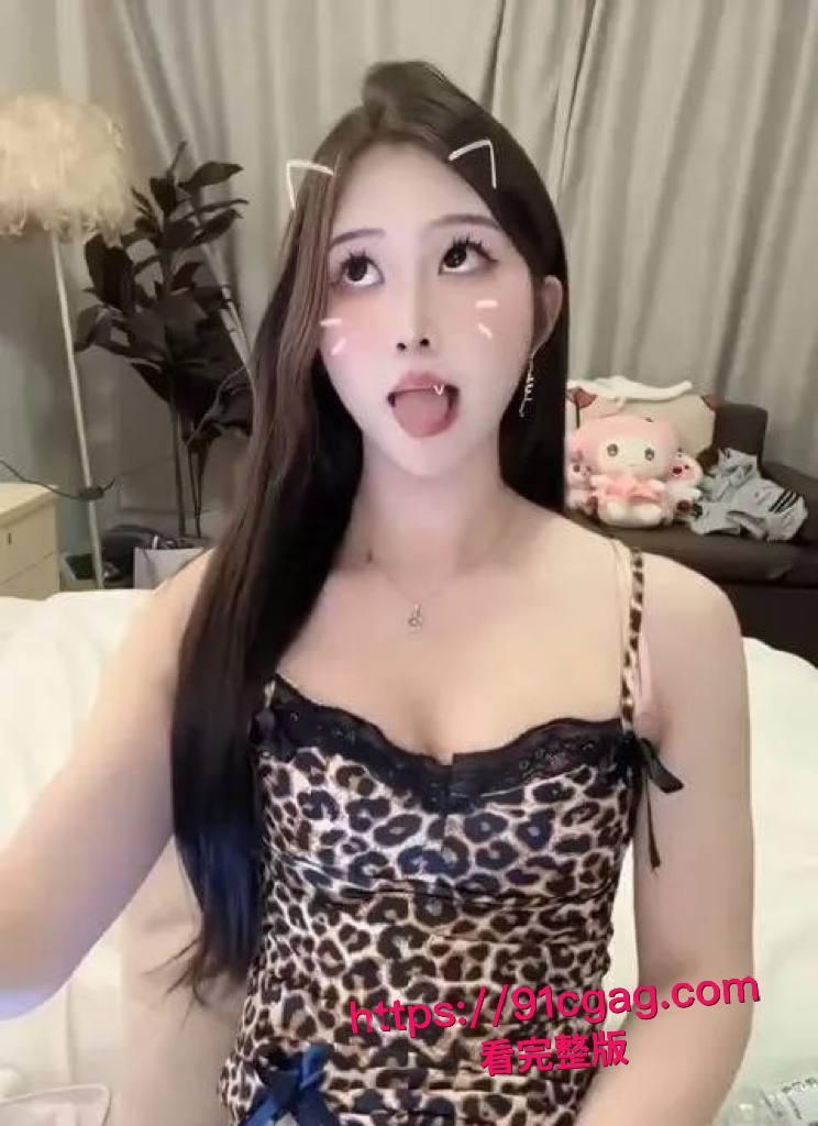 武汉超高颜值变性人 人妖柔柔 与金主做爱视频流出 绝美人妖 骚的一逼 露脸口交 大屌爆操屁眼 画面刺激辣眼-2