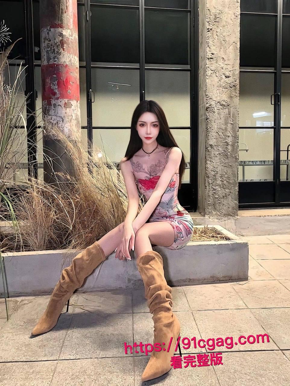 武汉超高颜值变性人 人妖柔柔 与金主做爱视频流出 绝美人妖 骚的一逼 露脸口交 大屌爆操屁眼 画面刺激辣眼-9