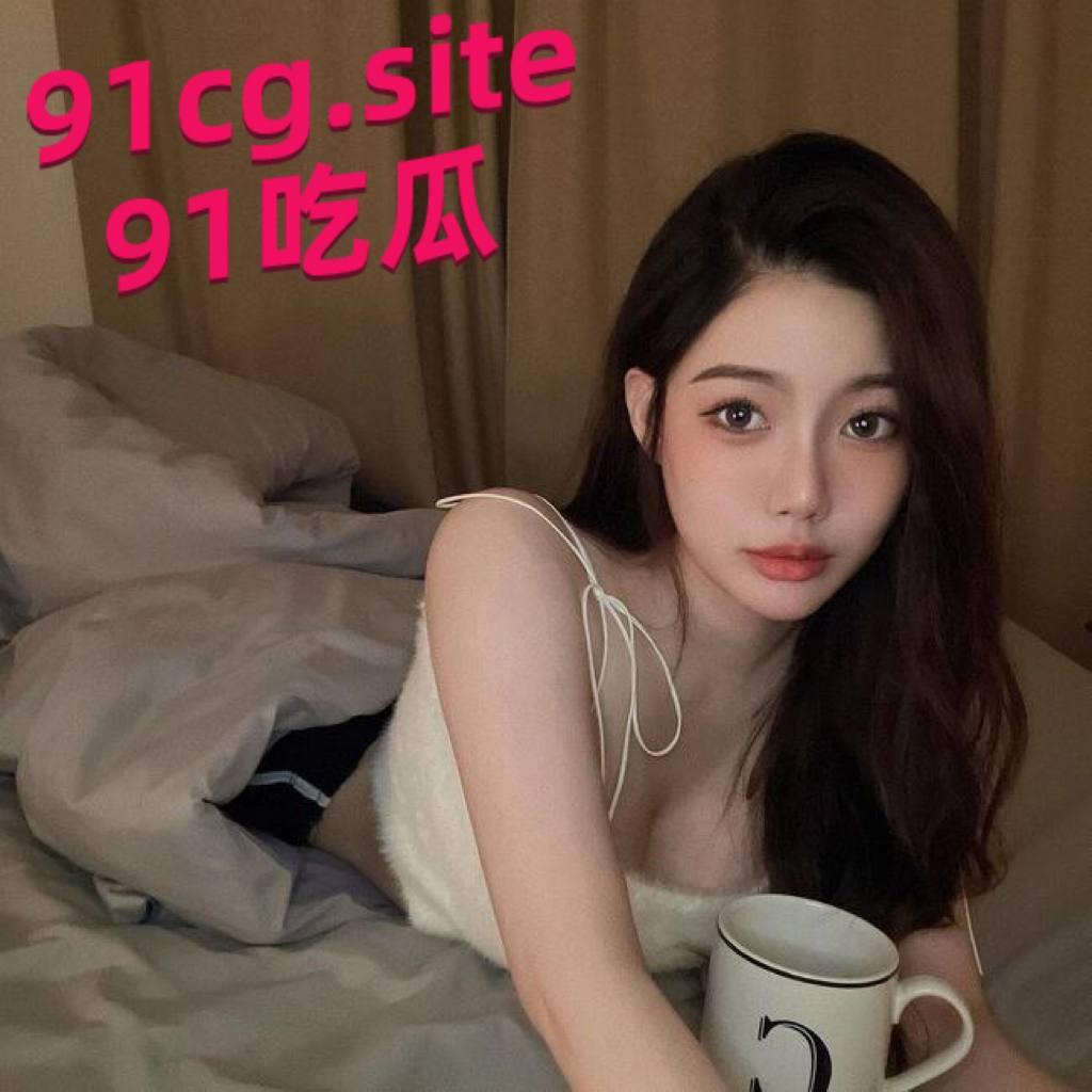台湾超甜网红美睫师ChloeLin,被摄影师套路口交啪啪转头将视频转发给朋友最后泄密了-3