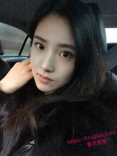 斗鱼清纯极品主播 祖祖小姨妈 和土豪一对一露奶揉逼!-5