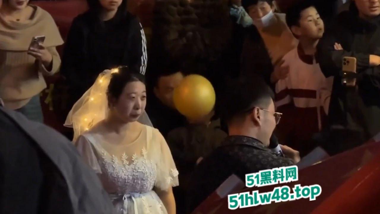 日照最聪明小伙,娶了大自己几十岁的老姐姐少走弯路,真是一点苦都不用吃。-7