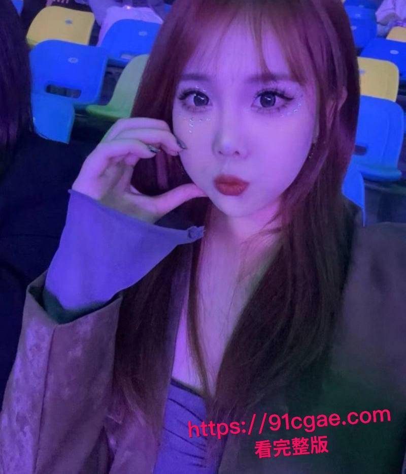 潍坊已婚巨乳护士 性爱视频曝光 樱唇紧裹肉棒吞吐 骑乘坐屌交欢 狂摇大奶弹跳晃荡 诱惑至极!-4