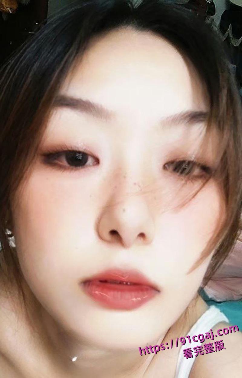 河南中级人民法院 实习检察官 程雯雯 酒店约炮金主口交吃鸡 不雅视频惨遭泄密!-7