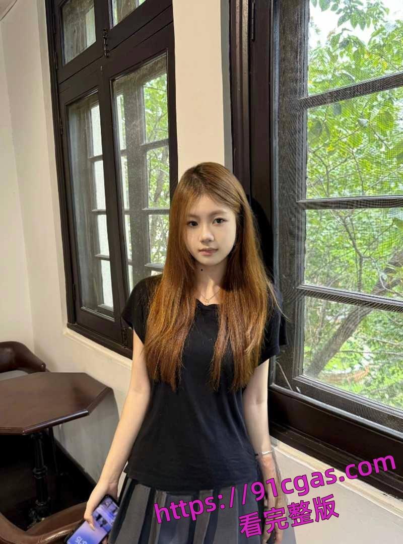 杭州劳斯莱斯车主群大瓜,古斯特老婆偷情视频曝光,跪舔口交女上位全自动-7