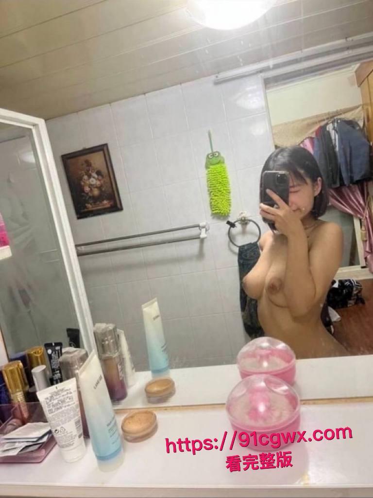 浙江金华女大郑丝婕反差婊实锤!平时清纯学妹私下爱当母狗舔大鸡巴,后入爆操骚穴喷水还爱语音厅聊骚勾男人!-4