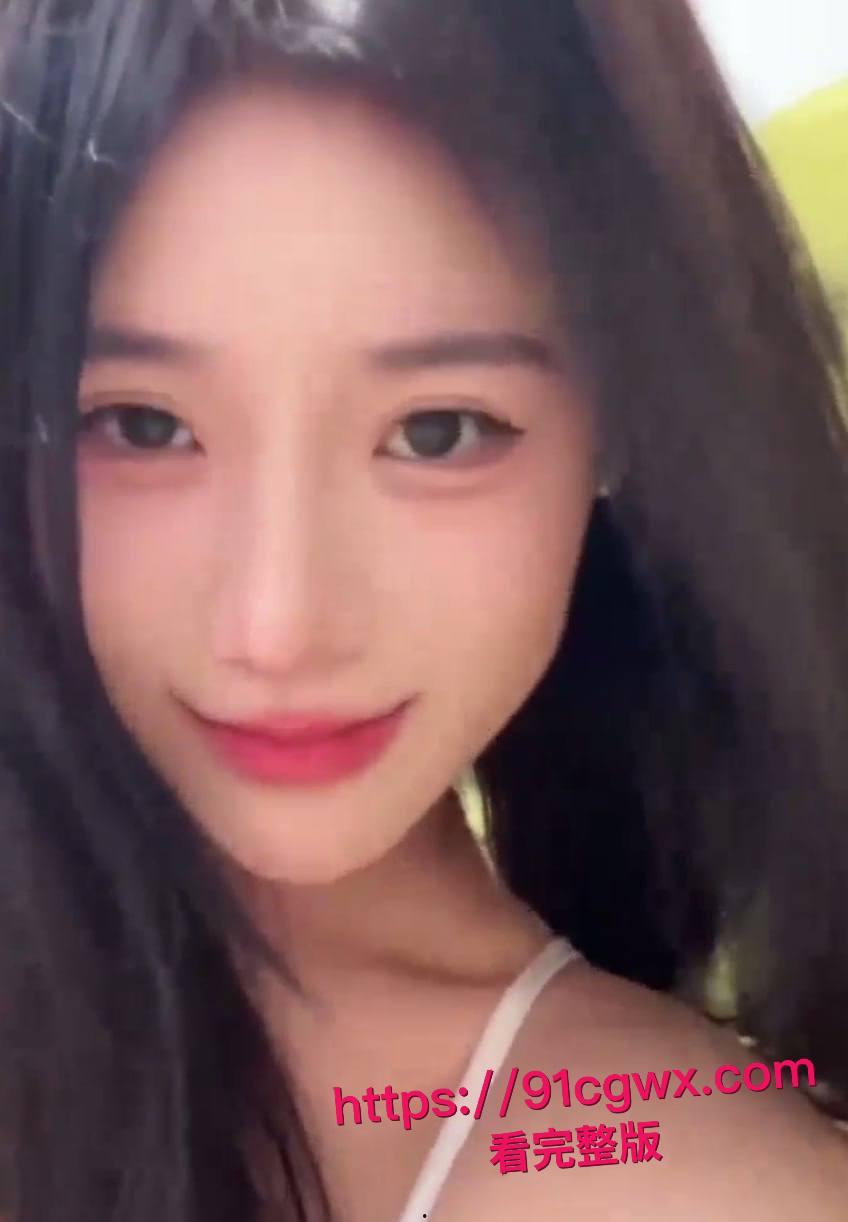 杭州极品尤物吴雨萌与炮友做爱视频流出!露脸骑乘狂扭细腰,美女做爱视觉盛宴太他妈过瘾!-7