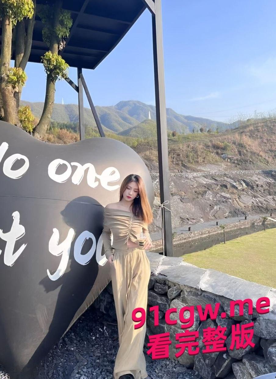 南京女大学生与男友性爱自拍泄密,男友狂操输出!-5