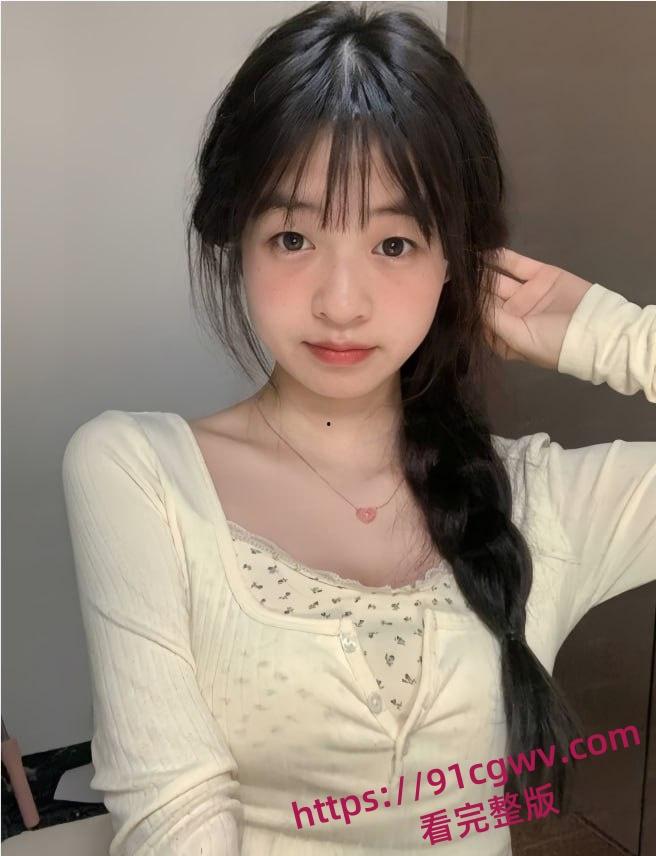 四川旅游学院陈蓓元 有着清纯外表却下海做外围捞金 2.6大洋包一夜 不做高端也不卖低廉逼价!-3