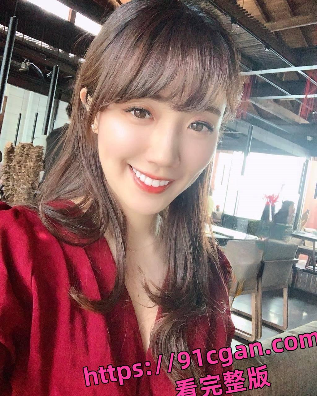 台湾华航前空姐 AudreyNing 性爱视频全网泄密 给男友温柔吹箫非常有做AV女优的天赋!-4