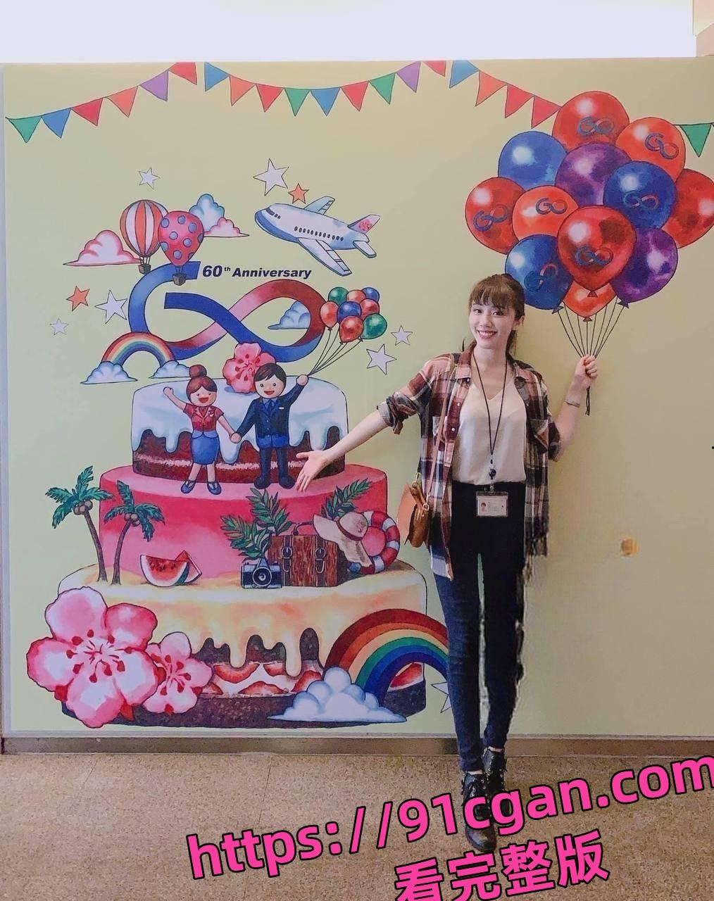 台湾华航前空姐 AudreyNing 性爱视频全网泄密 给男友温柔吹箫非常有做AV女优的天赋!-5