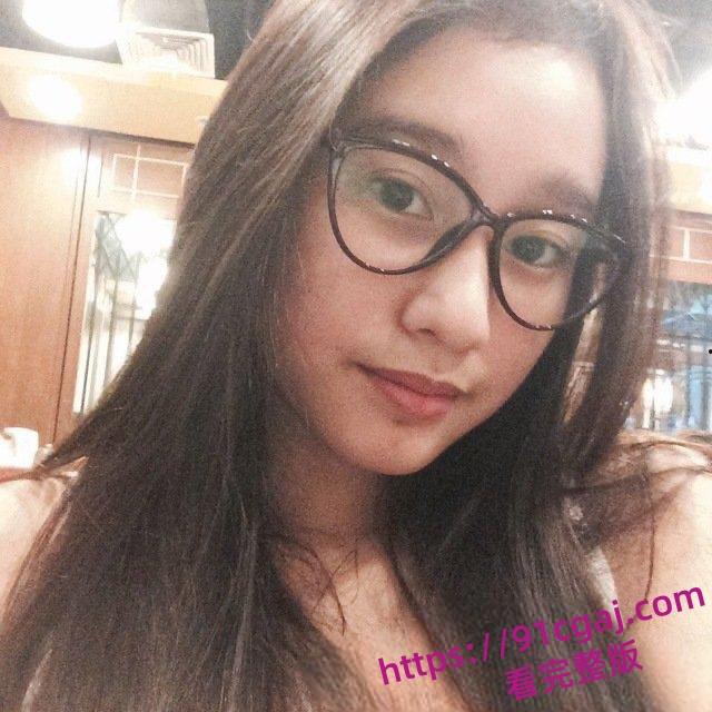 新加坡冠希哥 ChristabelChua与Bellywellyjelly 蔡慧莹 选美小姐和男友是姐弟恋关系爆出让人震惊!-1