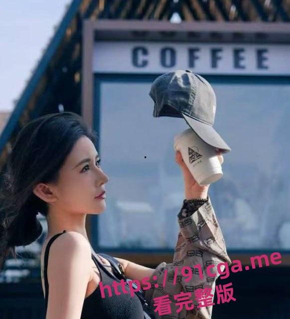 大哥狂刷刷600w都得不到的斗鱼知名女主播郁安楠塌房了 不雅视频流出!-3