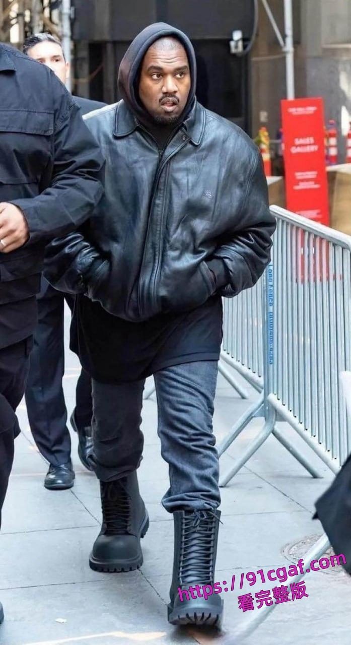 侃爷生日宴带12岁女儿参加人体宴盛会 将女儿献给吹牛老爹场面极度淫乱!-3