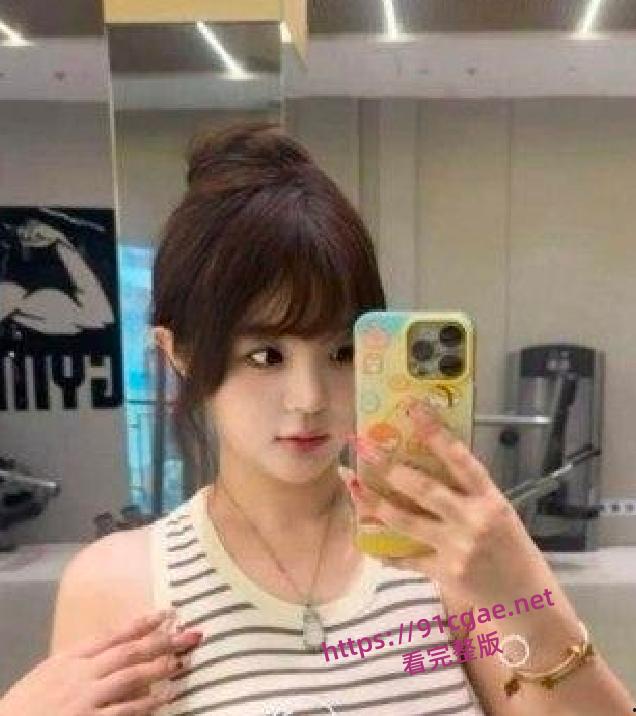 河北女大学生林雪瑶与男友做爱初体验,清纯校花宾馆女上位骑乘被男友后入全身颤抖-12