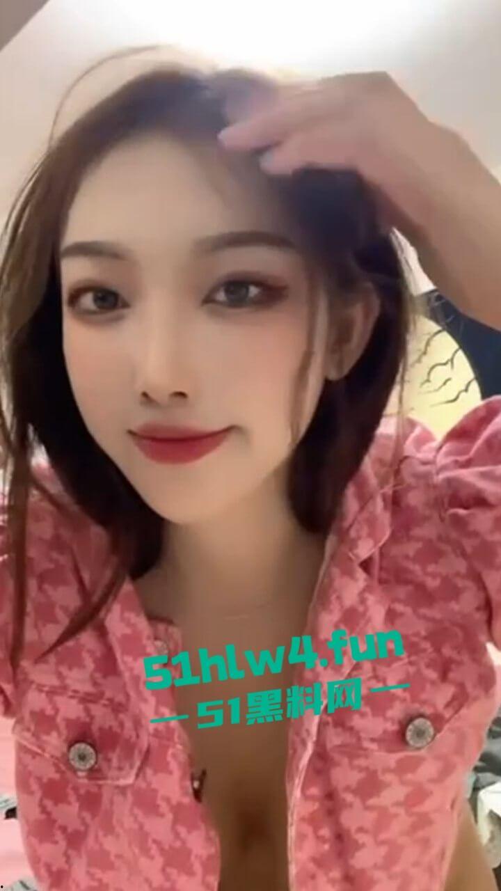 绝美颜值【夜宵789】身材高挑美腿性感女神,蜂腰巨乳蜜桃臀诱惑自拍福利流出。-6