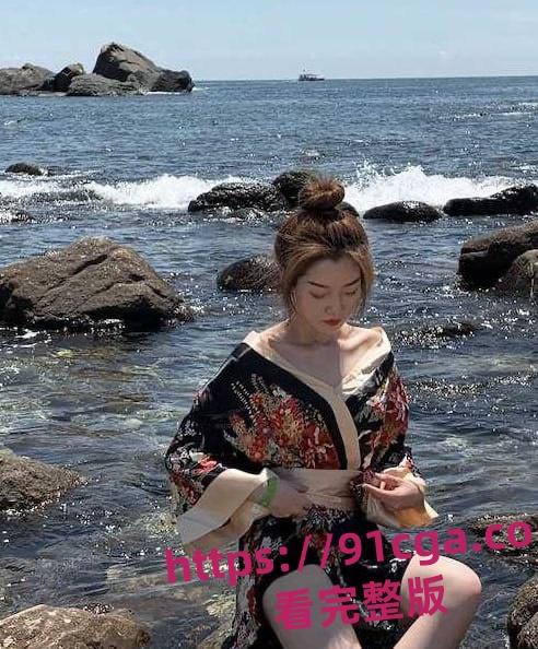 全网疯传的京城撸铁小护士 极品傻白甜女友被渣男泄密床上私照-7