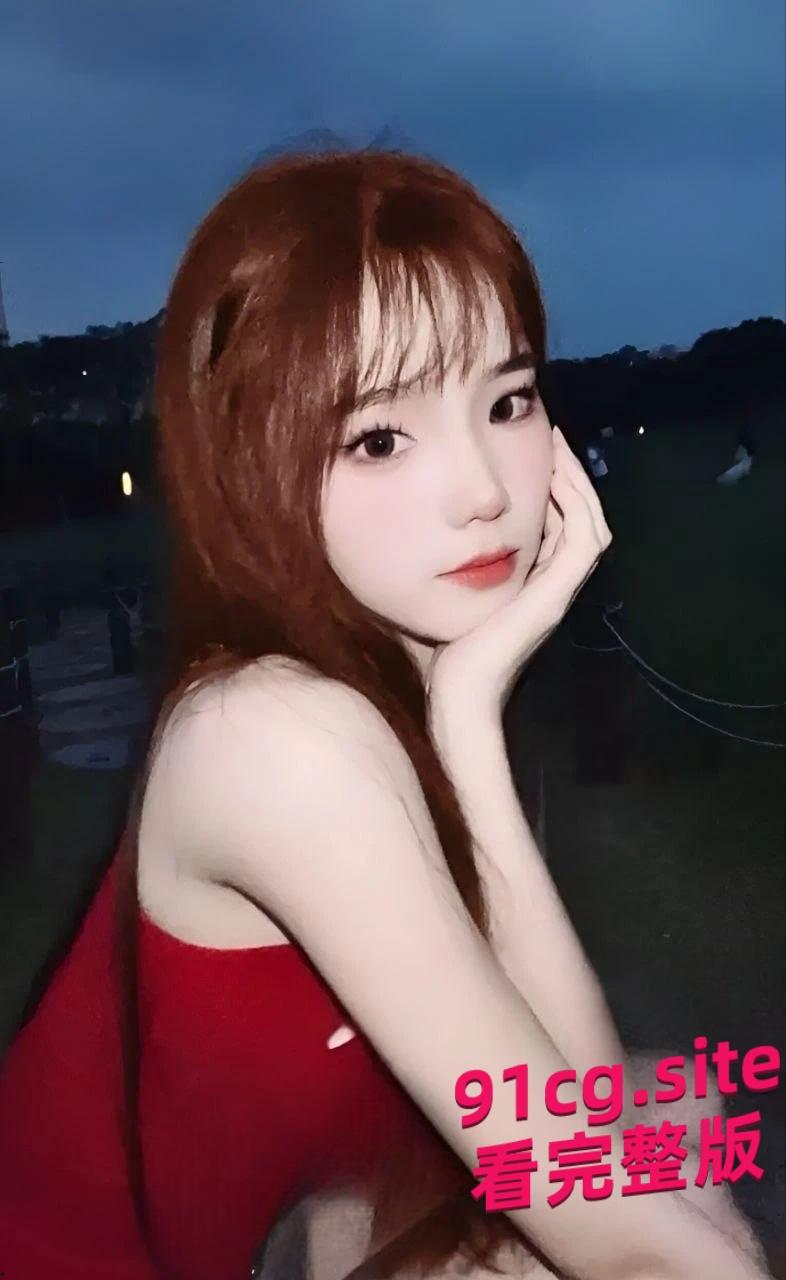 广西民大何钰婷反差骚货被渣男调教,露脸舔屌口活超绝-3