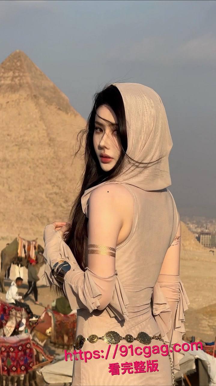 惊天大瓜!网红韦雪整容改命,设局秦奋索 9 亿分手费,如今遭前夫现任联手背刺-2