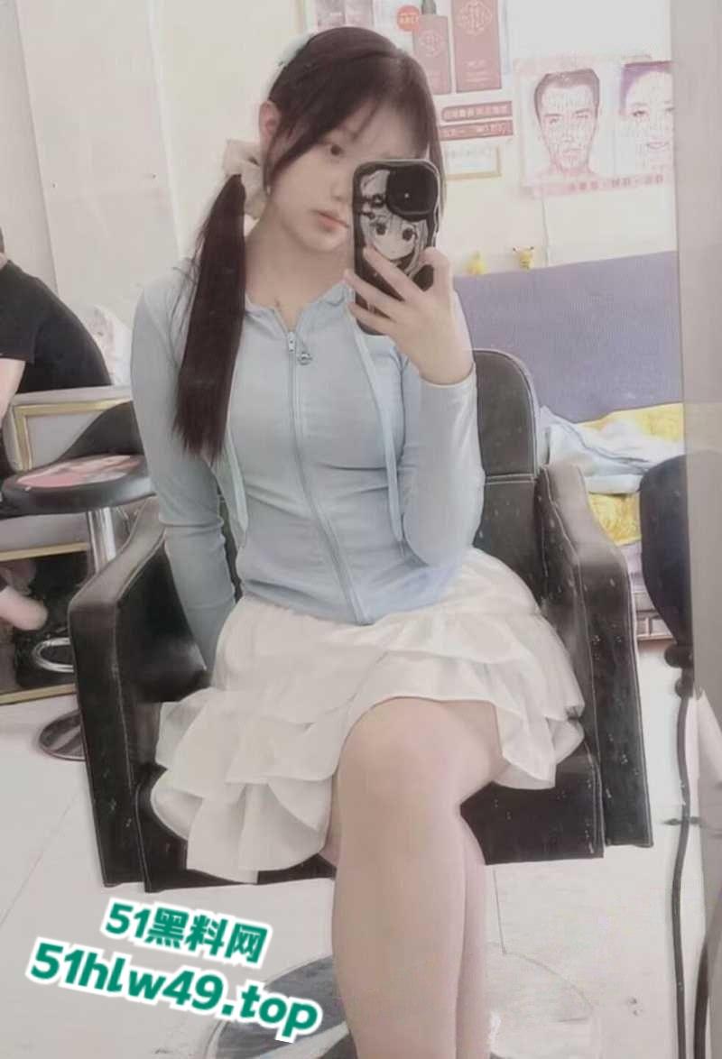 广东工业大学【方雅琴】马尾飘飘竟被金主调教成性奴母狗,揉着饱满大奶后入抽插淫叫不断!-9