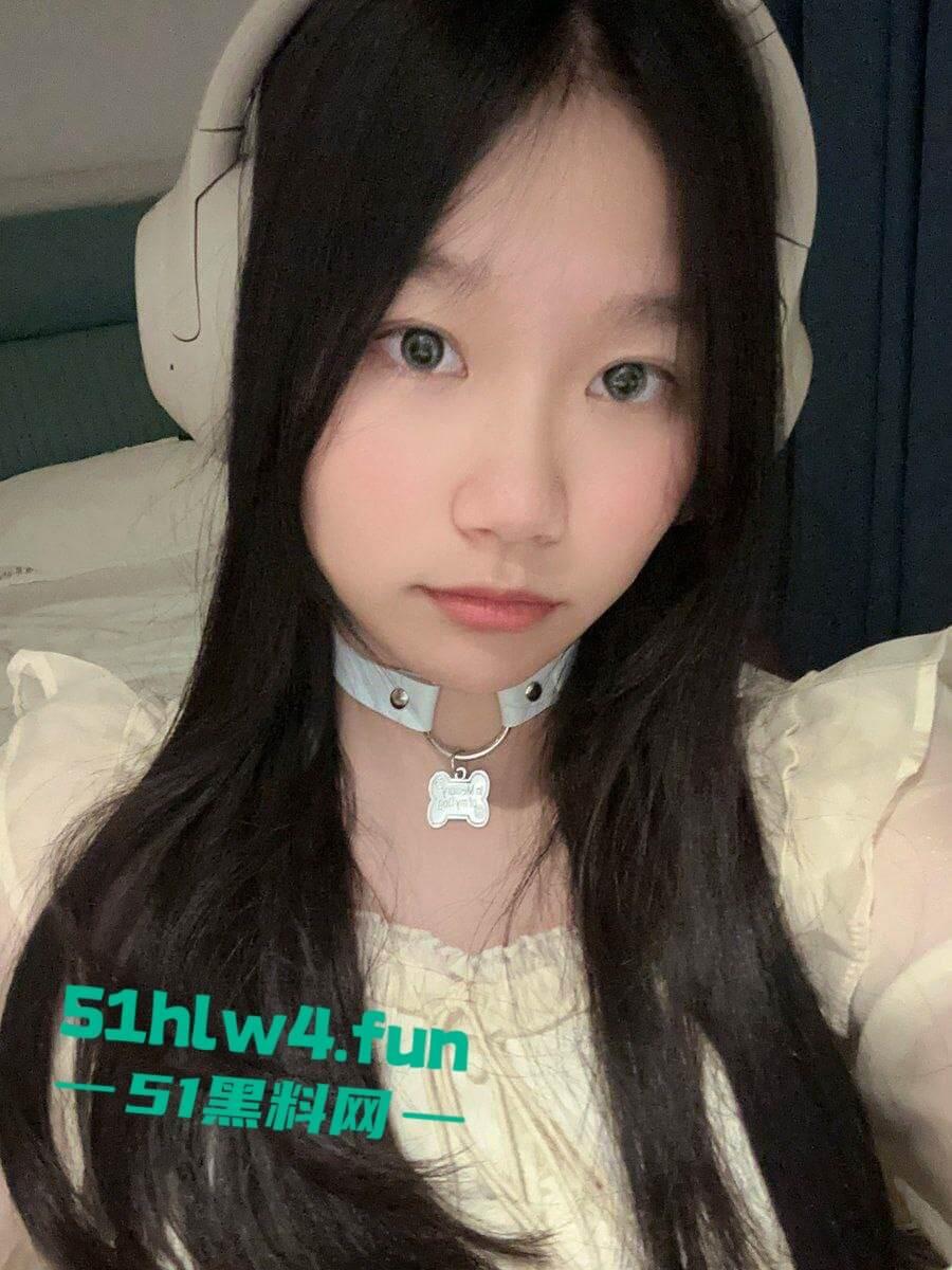 抖音同城撩骚,认识的反差学生妹【周雨婷】御姐身材嫩妹女神,被大叔调教成母狗性爱自拍流出。-8