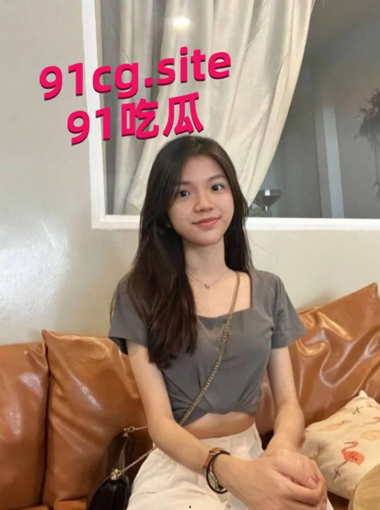 上海戏剧学院 李雪兰 与男友性爱超燃视频 网盘泄密流出-5