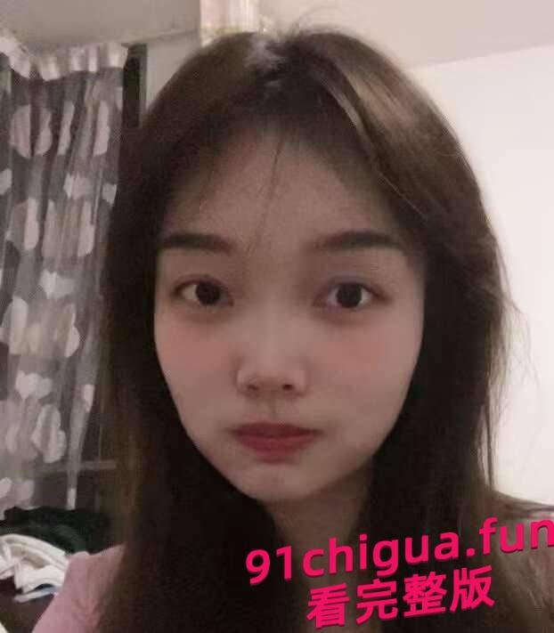 商丘职业技术学院反差少女孙秋雨校外约炮泄欲,不料被炮友反手曝光-1