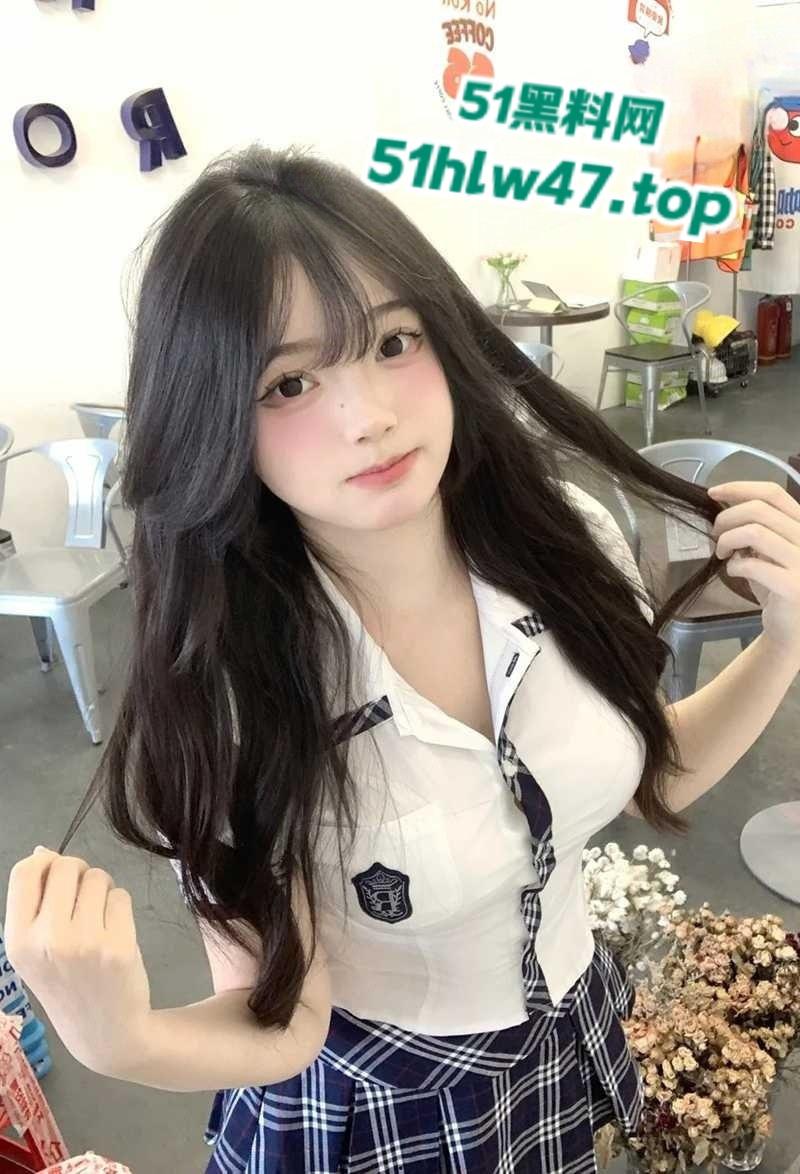 福建商学院【梁依诺】大一的极品颜值嫩妹，大神调教成母狗各种玩穴爆操。-6