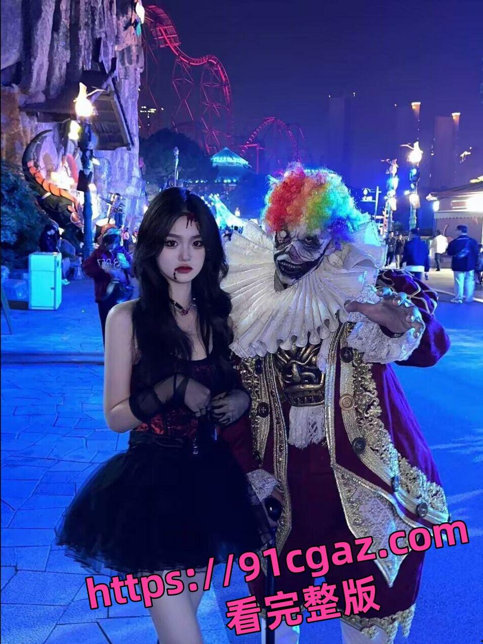 独家曝光四川传媒学院反差母狗徐焕 大学3年谈了12个男友 简直就是个公共插座!-3