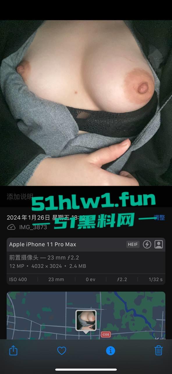 绿帽男分享骚女友,高颜值大奶骚母狗,穿诱人黑丝激情吃鸡,渴望和女友一起伺候绿主,有人想加入么?-9