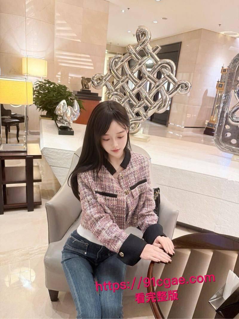 南宁顺丰物流专员陈晓雯出租屋黑料爆出!与肥丑上级激情啪啪,接吻亲奶舔逼操逼四件套!-7