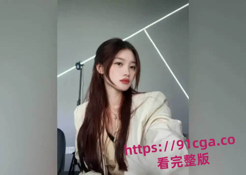 衡阳南华医学院大二学生郭梓檬出轨多金教导员,被教导员原配发现遭曝光-2