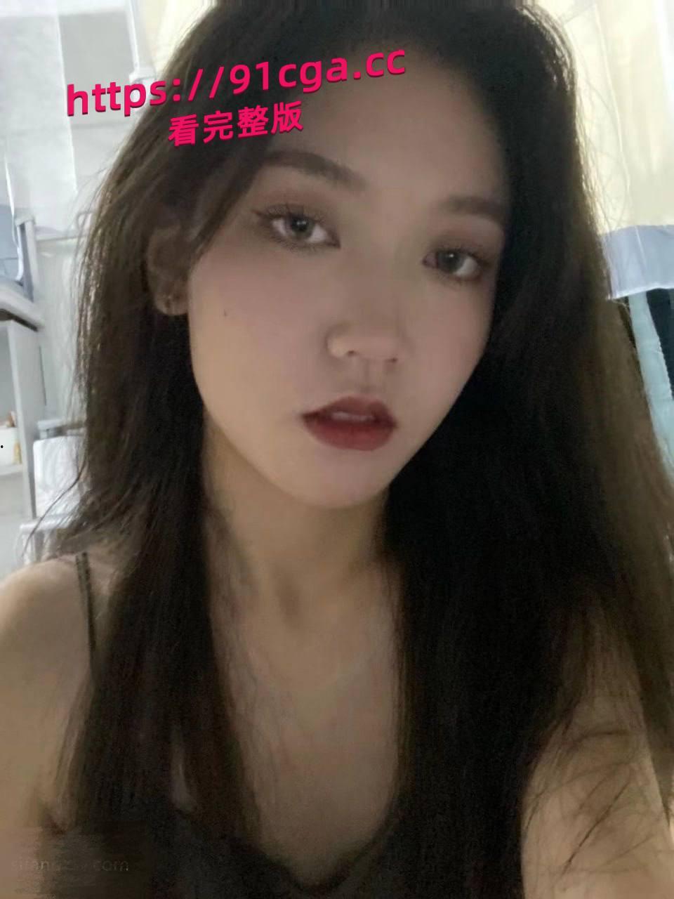 黄发漂亮反差婊肖利琴背着男朋友出去约炮被录制视频威胁,-3