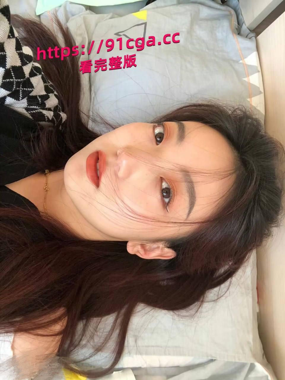 黄发漂亮反差婊肖利琴背着男朋友出去约炮被录制视频威胁,-4