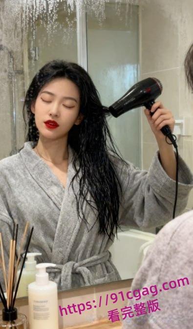 成都师范学院梁山雅被金主包养性爱视频流出,高颜值女神在有钱人面前化身发情母狗-4