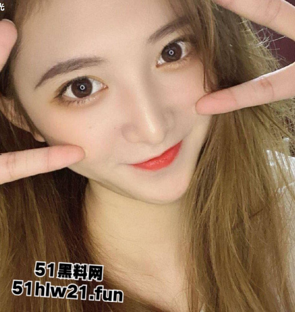 E奶骚货反差婊【郭珊】丰满身材性感骚母狗,玩露出被男友各种爆操,淫叫不断超下贱。-5