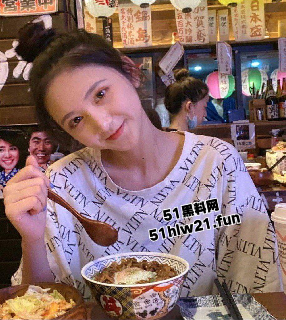 E奶骚货反差婊【郭珊】丰满身材性感骚母狗,玩露出被男友各种爆操,淫叫不断超下贱。-10