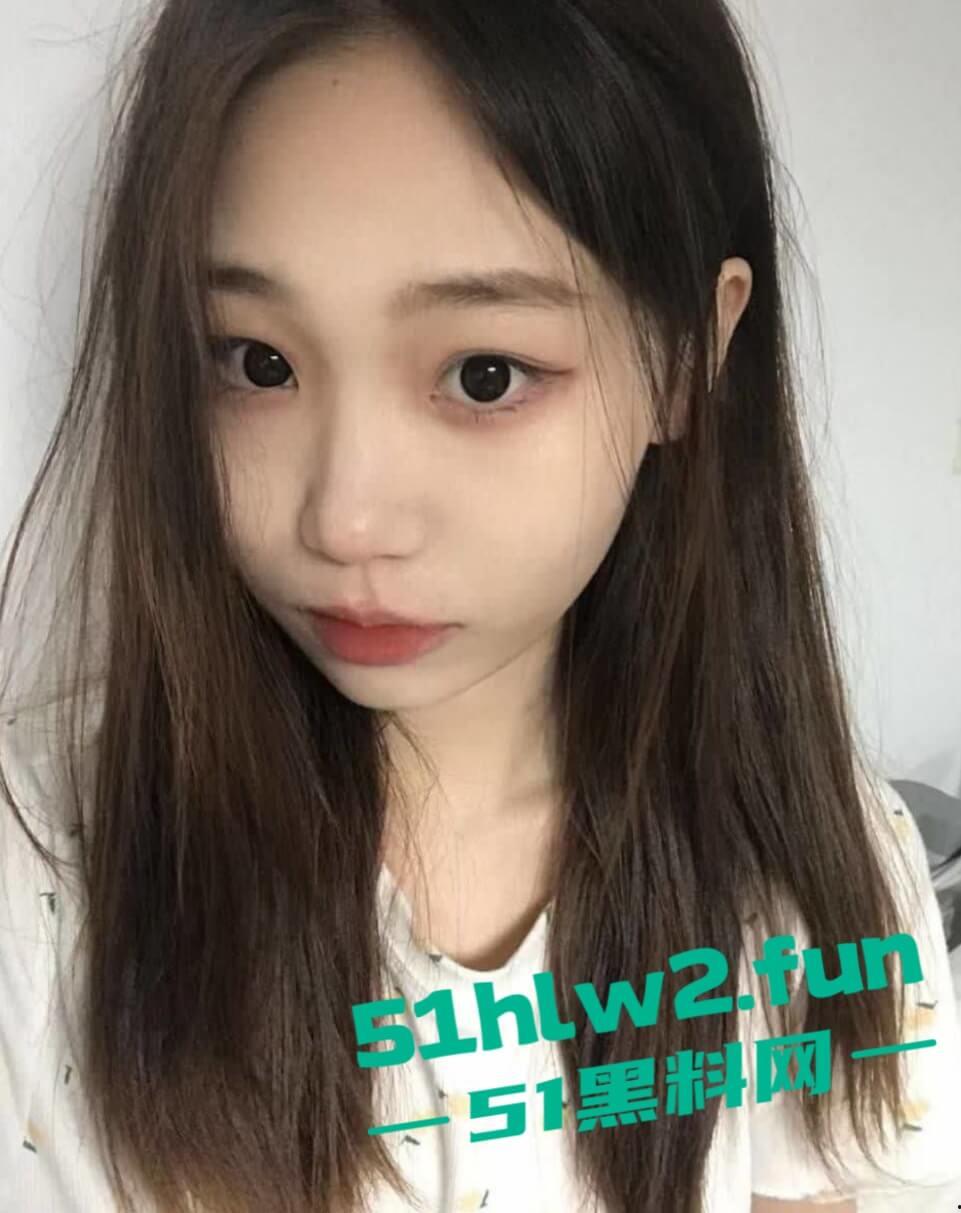 河南职高学生妹【赵娅婷】极品身材性感嫩妹,皮肤白皙巨乳翘臀自慰嫩穴勾引金主被男友曝光。-5