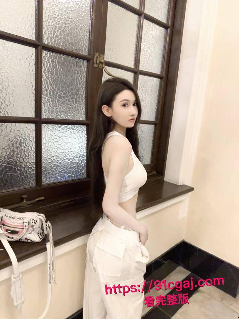 表面清纯小姐姐隐藏绝世胸器视频曝光！波澜壮阔双峰直击眼球，被掐脖子爆操翻白眼，奶子乱飞社死全网！-3