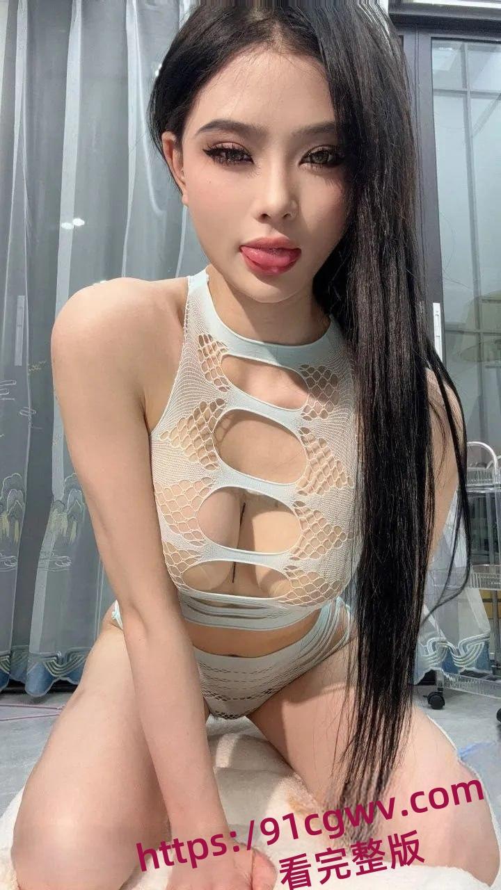 抖音极品高颜值长腿肥臀反差婊女友兰兰小可爱 蜜桃臀丝足诱惑超级骚!-3