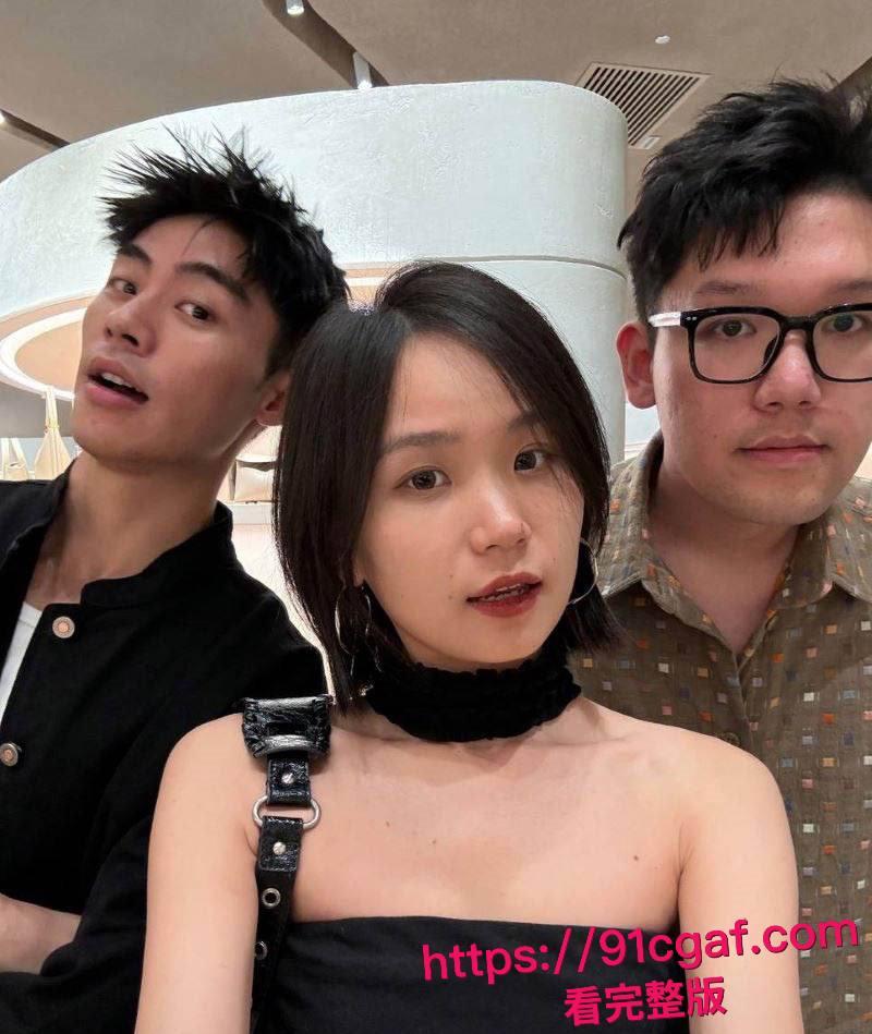 抖音700w粉丝网红 胡楚靓 怒爆男友小袁出轨台球助教 反被粉丝怒斥脚踏两船 聊天记录实锤曝光!-6