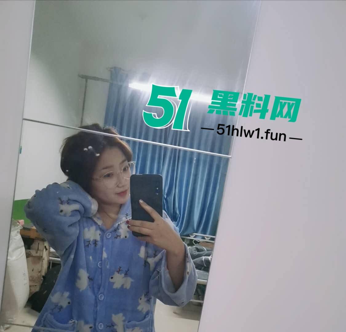 西安反差婊母狗教师,白天教书育人晚上变身母狗开始自拍给网友上性教育课程自慰视频曝光。-10