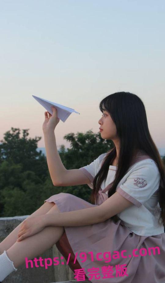 杭州电子科技大学大一学生妹赵青瑜,反差女友母狗私下淫荡曝光泄密视图!-3