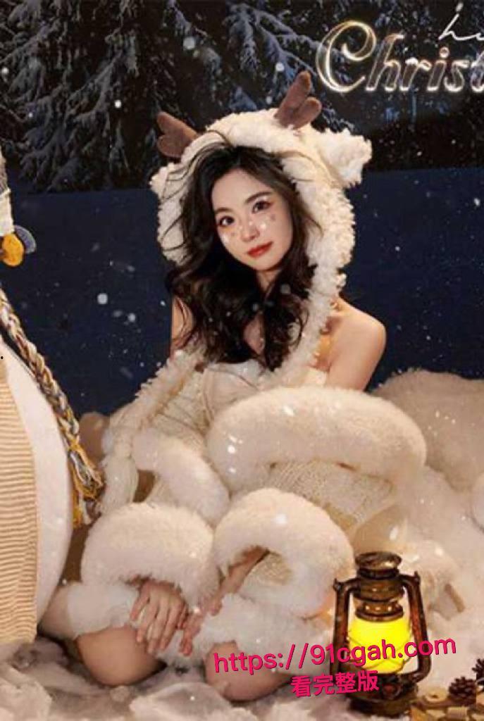 青岛科技大学校花张思研被金主包养玩腻后曝光 深情舔舐金主肉棒 骚穴被各种玩弄调教 淫水狂流不止-2