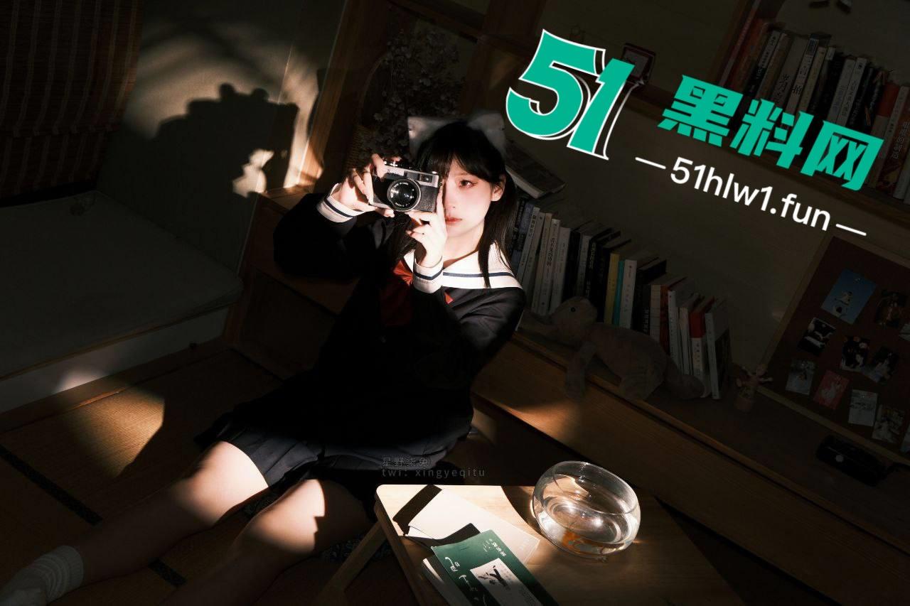 推特萝莉福利姬【星野柒免】清纯颜值肥臀母狗,穿可爱制服私拍白虎嫩逼手揉酥胸全露私拍视图流出-8