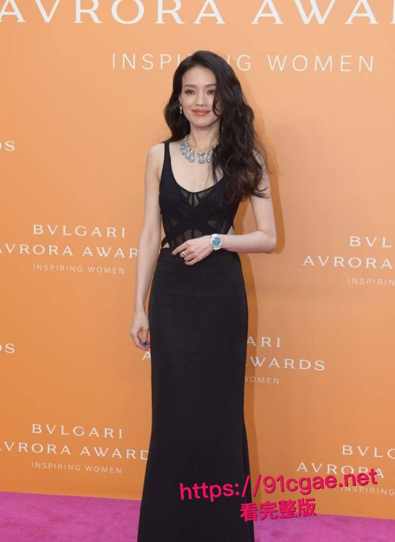 港星顶流舒淇与李丽珍 经典三级片重温 三点全露磨豆腐 乳头互相摩擦到硬得发亮 画面香艳无比!-4