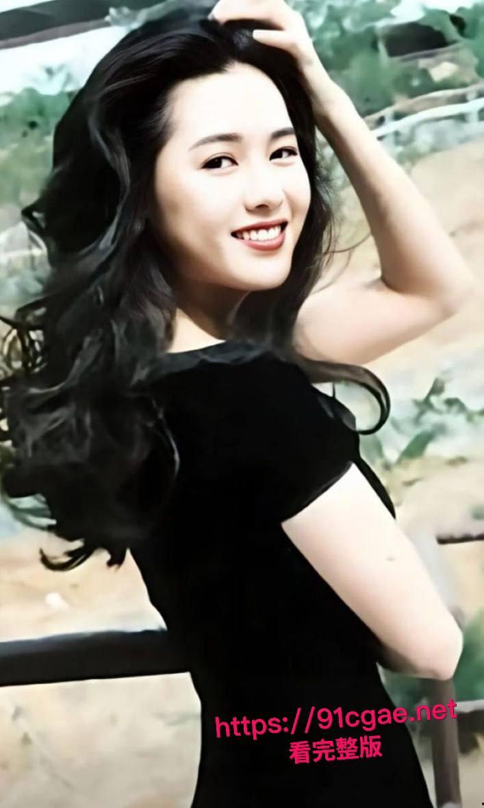 港星顶流舒淇与李丽珍 经典三级片重温 三点全露磨豆腐 乳头互相摩擦到硬得发亮 画面香艳无比!-8