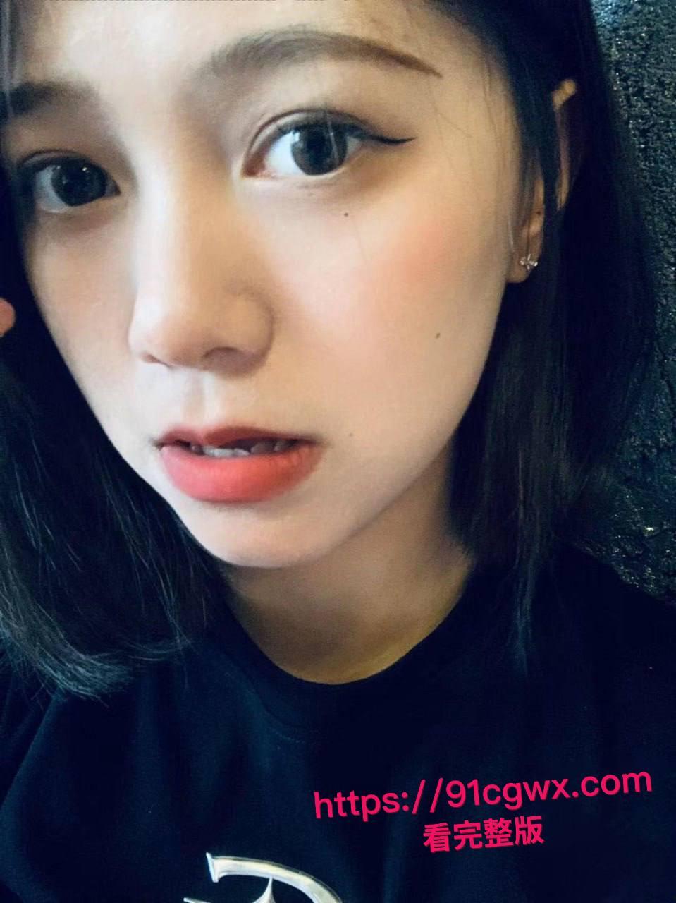 拿下潮汕23岁女网红，她是我前女友的闺蜜，颜值超高悄悄拍下操逼过程！-5