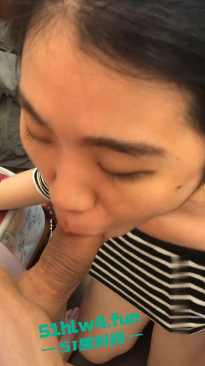 马来西亚巨乳人妻身材性感的气质白领，私下骚母狗一只背着老公和主管啪啪，不雅视图被流出。-9