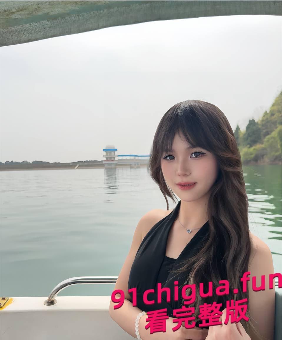 四川通江酒店行政部门白领肖秋柔 人美声甜性欲强 约炮情人雪白翘臀被撞得啪啪作响 #黑料吃瓜 #口交 #约炮-5