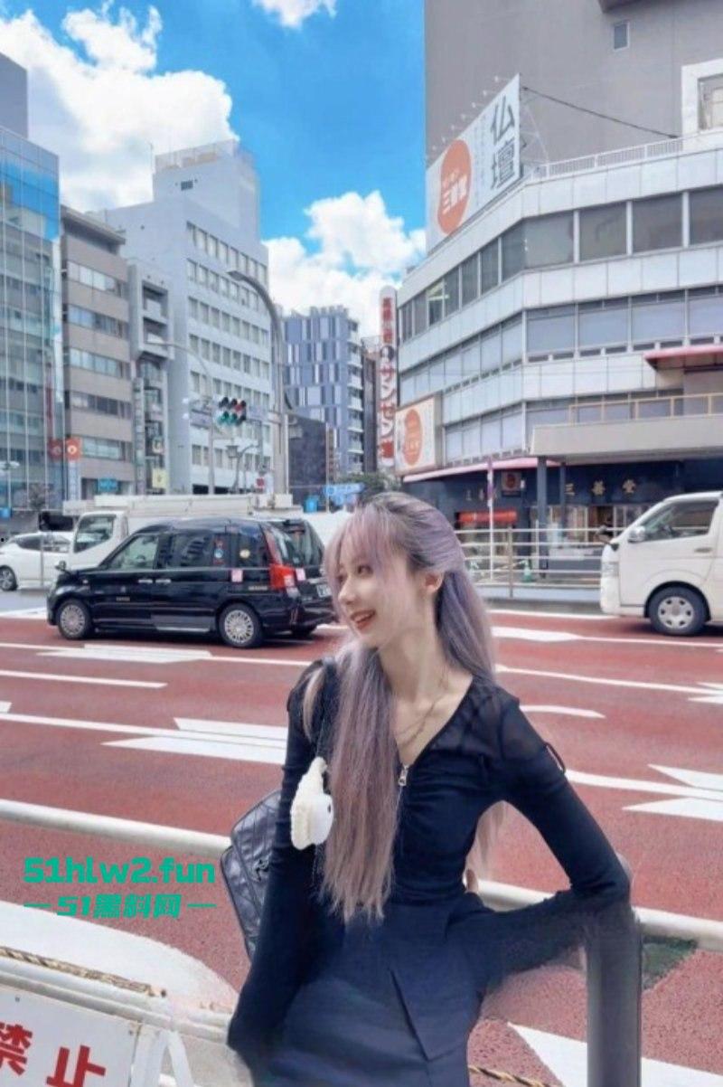 西安Kpop女团成员【刘嘉欣】下海做伴游5天3W，大量不雅视频与身份信息被曝光，完美身材天生的极品炮架。-5